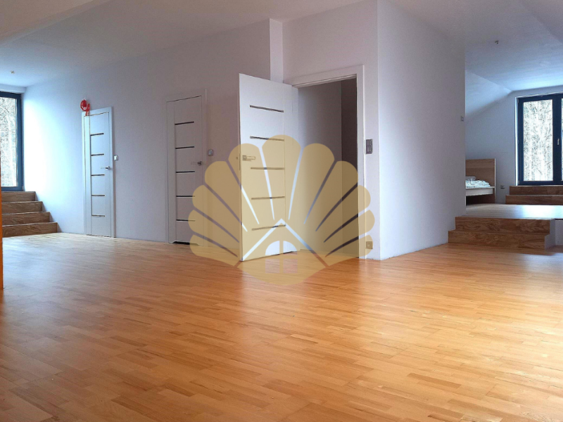 Nowoczesny dom w Książenicach.