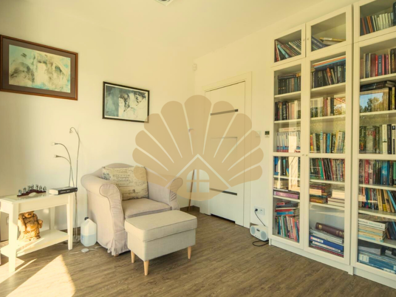 Luksusowy dom z basenem - GRODZISK MAZOWIECKI