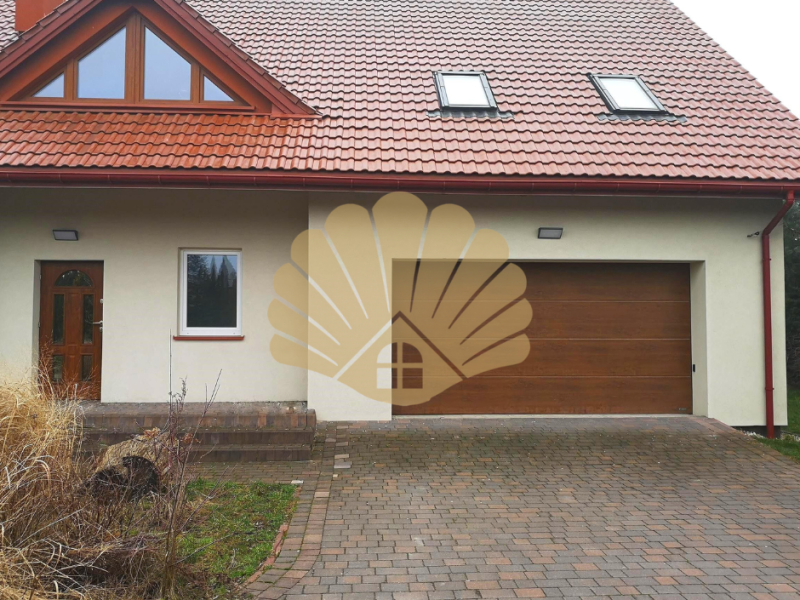 DOM -GRODZISK MAZOWIECKI