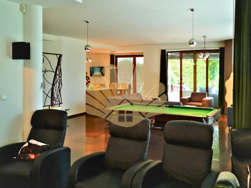 DOM - GRODZISK MAZOWIECKI, KSIĄŻENICE