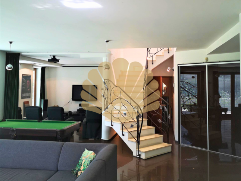 DOM - GRODZISK MAZOWIECKI, KSIĄŻENICE