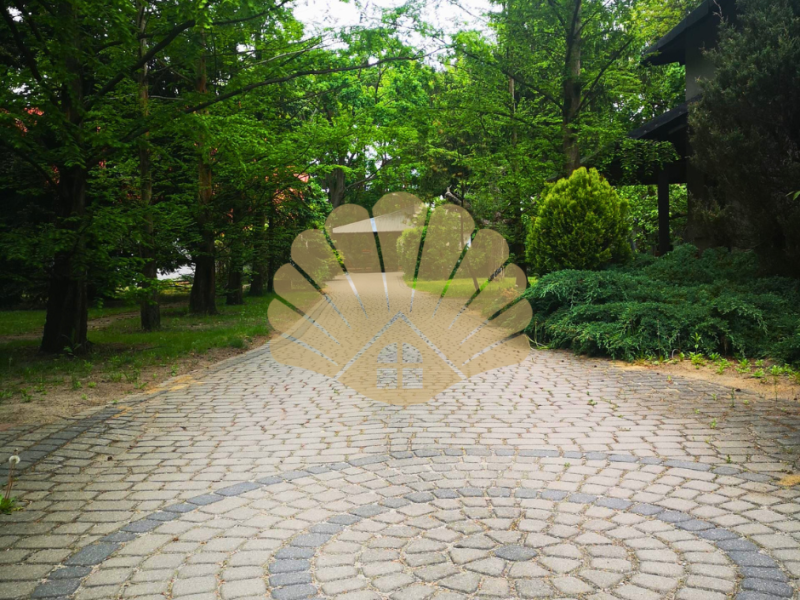 VILLA - GRODZISK, MILANÓWEK