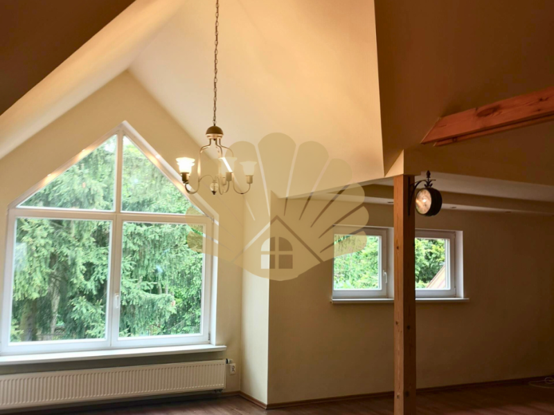 VILLA - GRODZISK, MILANÓWEK