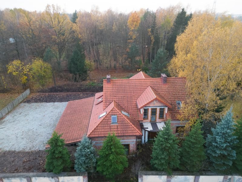 Dom Weselny wraz z Domem Mieszkalnym w Halinowie